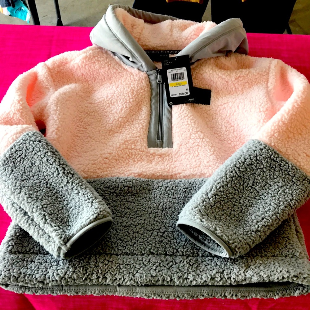 Under armor zip up Fleece. Pink and gray. Brand New in excellent condition never